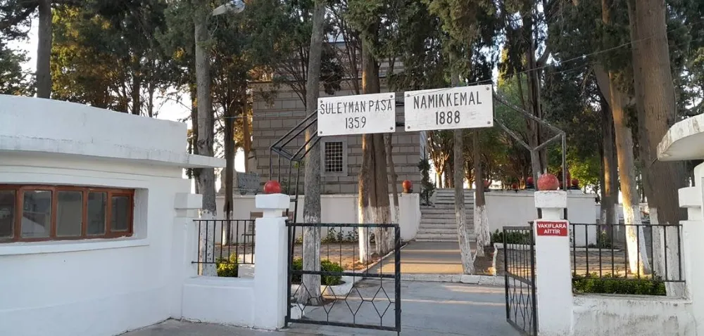 Prof.Dr. Ersoy, Çanakkale Savaşlarında Gazi Süleyman Paşa ve Namık Kemal etkisini anlattı