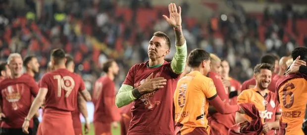 Rekorların adamı: Fernando Muslera