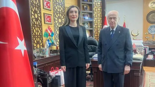 Alevi-Bektaşi Kültür ve Cemevi Başkanı Esma Ersin