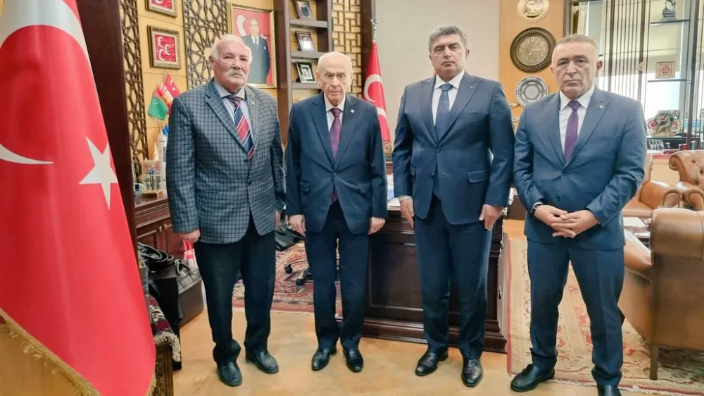 Devlet Bahçeli, Horasan Erenleri ile görüştü 