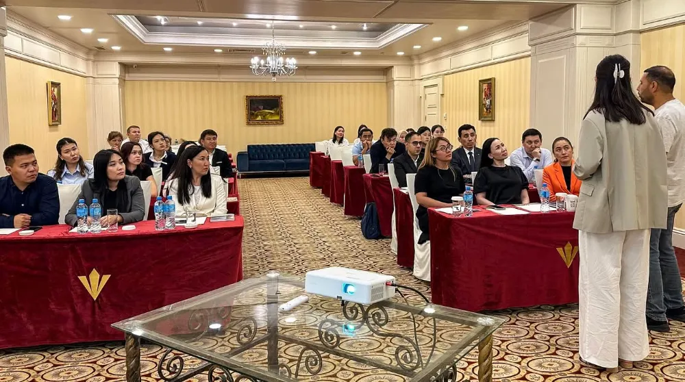 Kazakistan’da genç turizmciler TİKA ile Türkçe öğreniyor