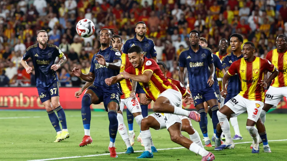 Fenerbahçe, İzmir
