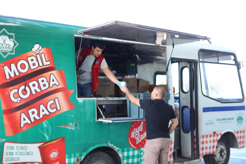 ÜNİVERSİTE ÖĞRENCİLERİNE SICAK KARŞILAMA