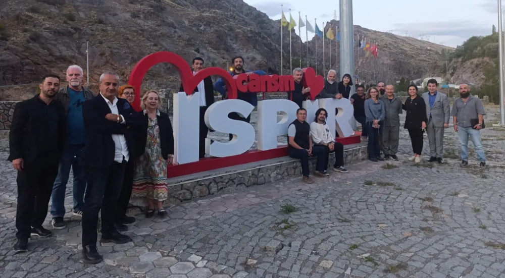 MHP belediyeciliği ile İspir göz kamaştırıyor 